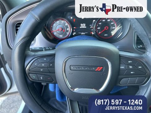 Used 2023 Dodge Charger SXT w/ Blacktop Package RWD image 11