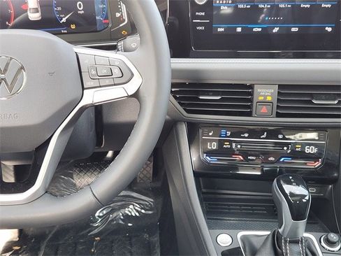 New 2026 Volkswagen Jetta SEL image 27