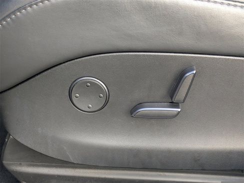 Used 2019 Tesla Model X 100D image 25