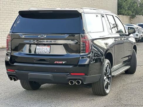 Used 2025 Chevrolet Suburban RST image 4