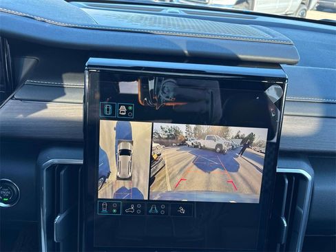 New 2026 GMC Acadia Denali w/ Super Cruise Package image 15