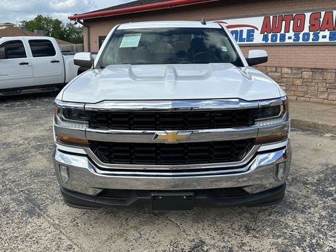 Used 2017 Chevrolet Silverado 1500 LT w/ Texas Edition RWD image 4