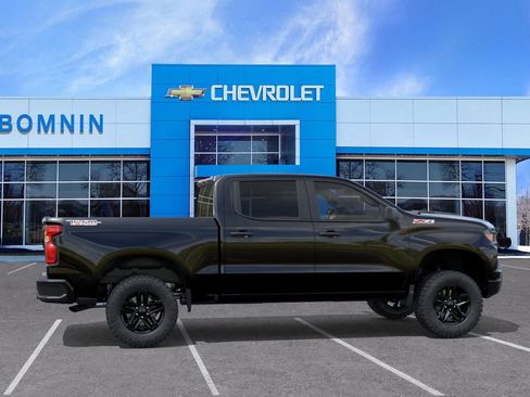 New 2026 Chevrolet Silverado 1500 Custom Trail Boss AWD/4WD image 6