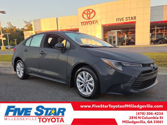 New 2027 Toyota Corolla LE w/ LE Premium Package FWD image 1