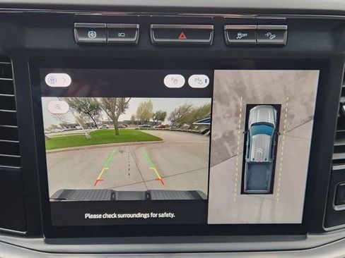 Used 2024 Ford F350 Lariat w/ Sport Appearance Package image 6