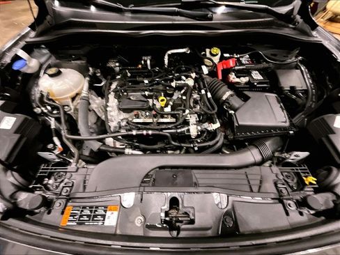 Used 2022 Ford Escape SE w/ Cold Weather Package AWD/4WD image 27