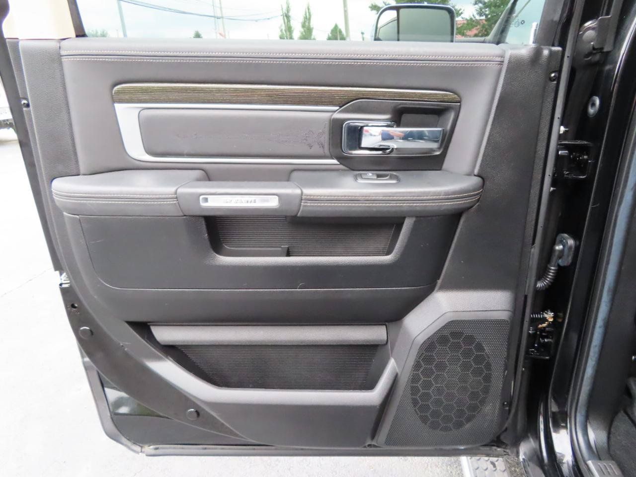 Used 2013 RAM 2500 Limited AWD/4WD image 26
