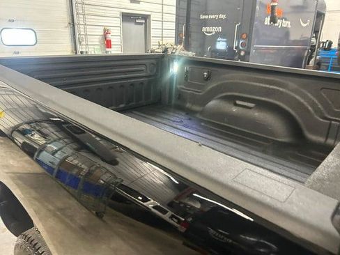 Certified 2025 RAM 2500 Big Horn AWD/4WD image 18