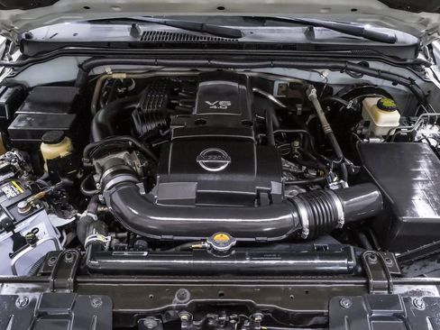 Used 2016 Nissan Frontier SV image 29