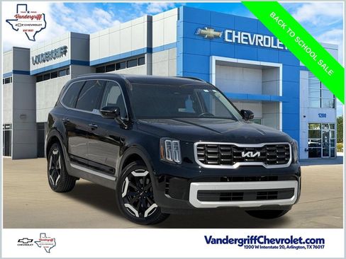Used 2025 Kia Telluride S FWD image 1