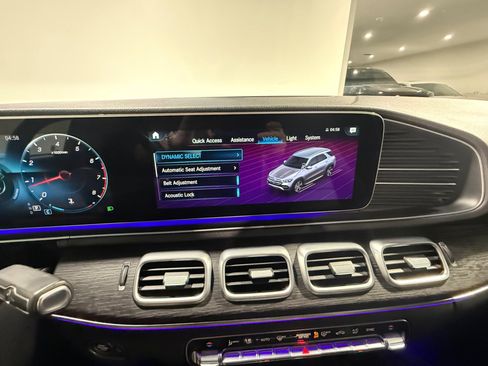 Used 2022 Mercedes-Benz GLE 350 4MATIC w/ 3rd Row Seat Package image 50