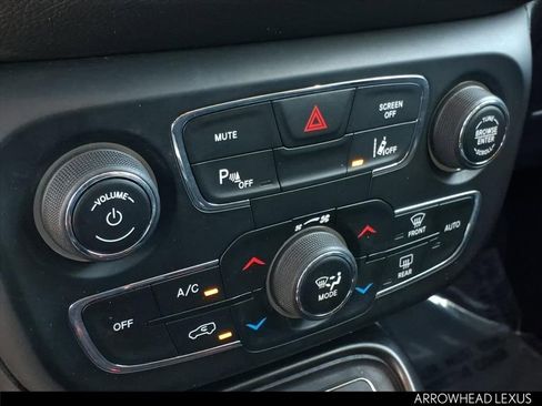 Used 2018 Jeep Compass Trailhawk w/ Navigation Group image 38