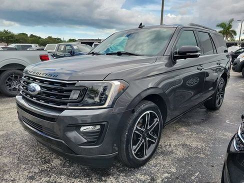 Used 2020 Ford Expedition Limited w/ Equipment Group 303A RWD image 34