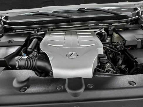 Used 2018 Lexus GX 460 image 14