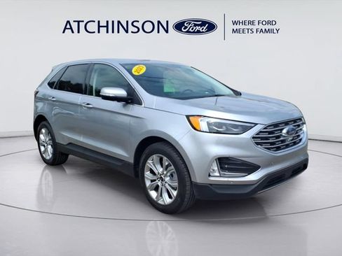 Certified 2023 Ford Edge Titanium w/ Equipment Group 301A AWD/4WD image 3