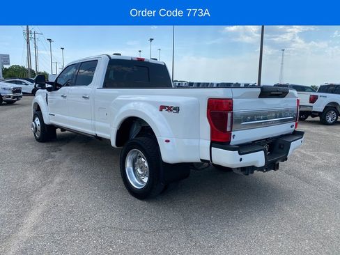 Used 2022 Ford F450 Platinum w/ FX4 Off-Road Package AWD/4WD image 4