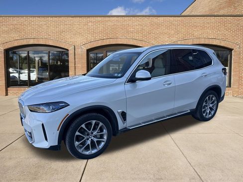 Used 2026 BMW X5 xDrive40i image 8