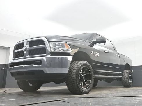 Used 2017 RAM 2500 SLT AWD/4WD image 31
