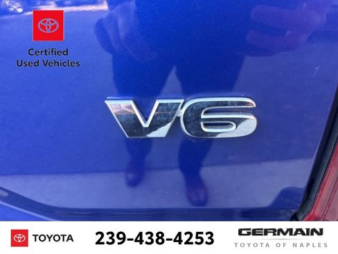 Used 2023 Toyota Tacoma SR5 w/ Technology Package image 10