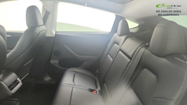 Used 2025 Tesla Model Y Long Range RWD image 29