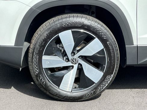 Used 2025 Volkswagen Taos S image 24