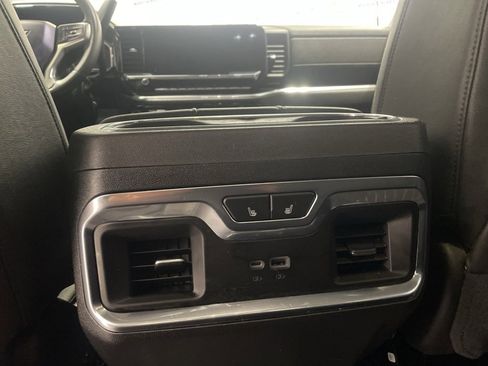 Used 2025 Chevrolet Silverado 2500 LTZ w/ LTZ Plus Package image 39