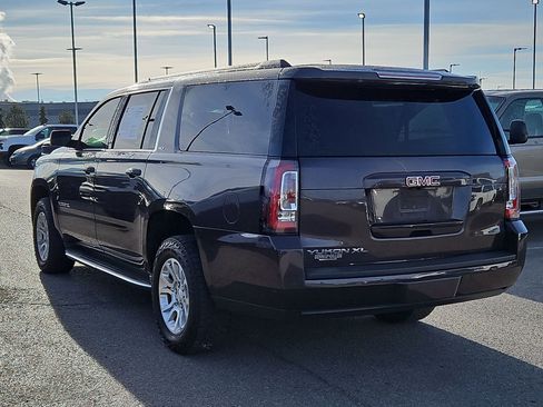 Used 2016 GMC Yukon XL SLT w/ Open Road Package image 5