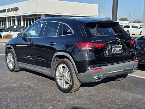 Certified 2022 Mercedes-Benz GLA 250 4MATIC image 8