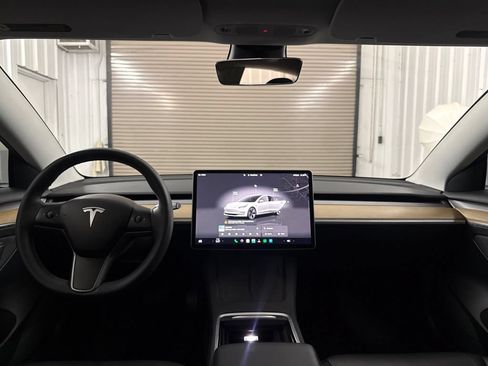 Used 2023 Tesla Model 3 Standard Range RWD image 16