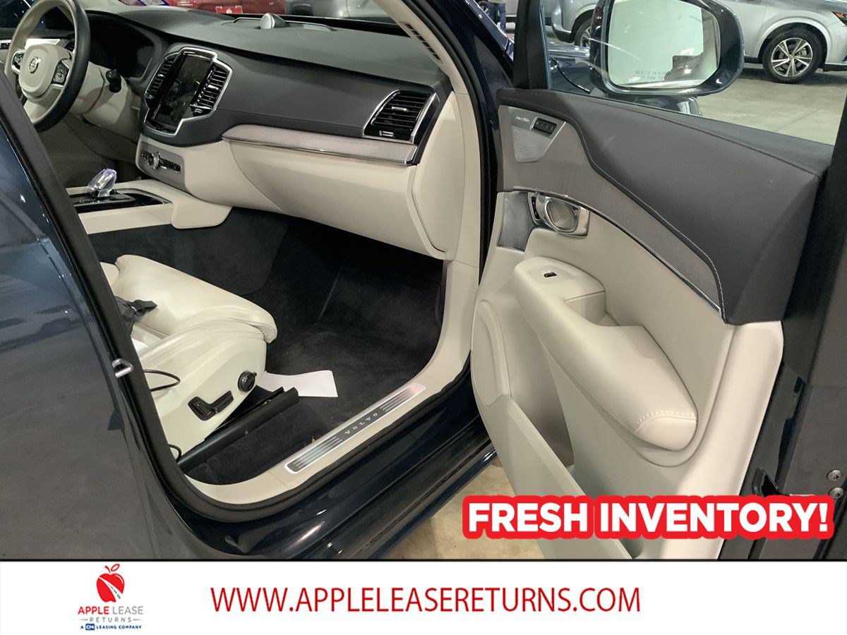 Used 2025 Volvo XC90 B6 Ultra w/ Lounge Package AWD/4WD image 11