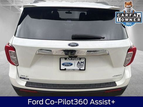 Used 2023 Ford Explorer XLT w/ Equipment Group 202A AWD/4WD image 4