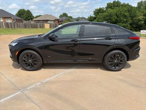 Used 2026 Buick Envista Sport Touring w/ Convenience I Package FWD image 2