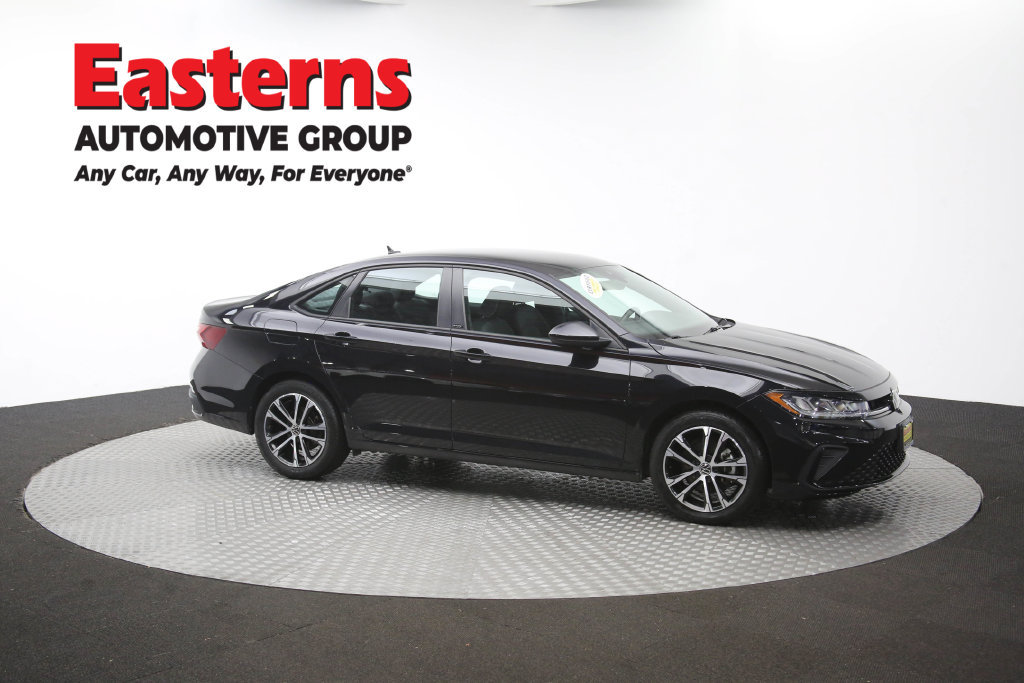 Used 2025 Volkswagen Jetta Sport FWD image 49