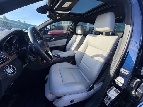 Used 2013 Mercedes-Benz E 350 4MATIC Sedan image 2