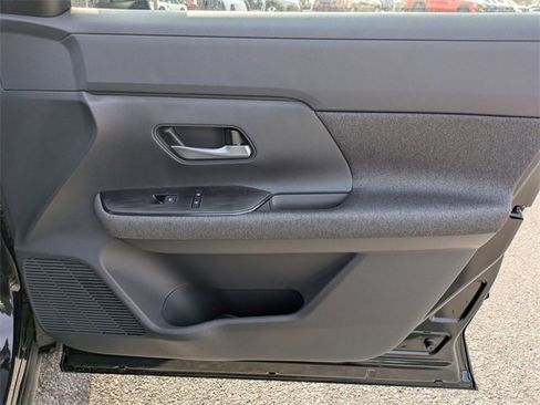 New 2026 Nissan Kicks SV image 29