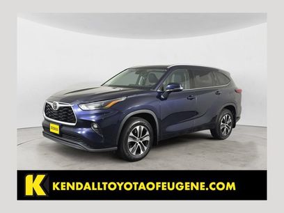 Used 2022 Toyota Highlander XLE