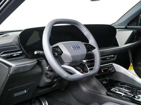 New 2026 Audi SQ5 Premium Plus image 4