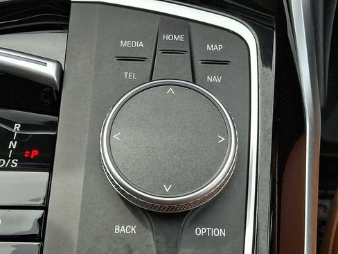 Used 2023 BMW 330i xDrive Sedan w/ Premium Package AWD/4WD image 20
