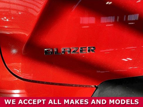Used 2022 Chevrolet Blazer LT FWD image 22