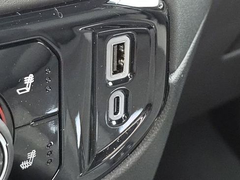 New 2026 Chevrolet Silverado 1500 LT AWD/4WD image 7