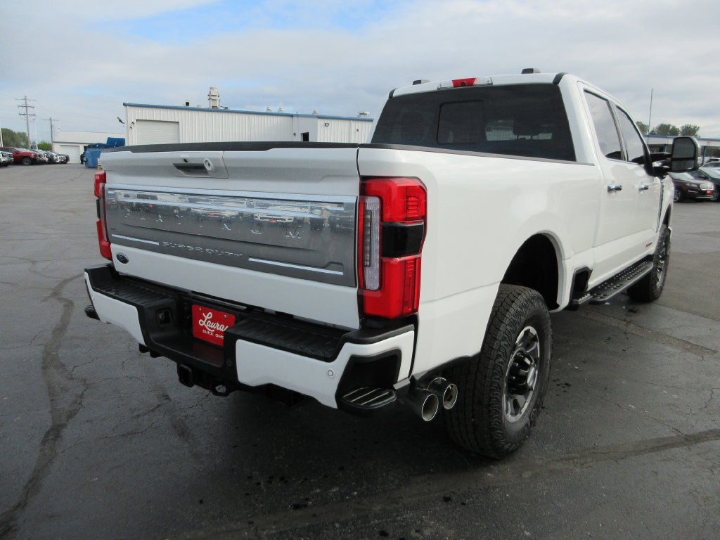 Used 2024 Ford F350 Platinum w/ Tremor Off-Road Package AWD/4WD image 6