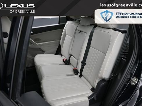 Used 2022 Volkswagen Tiguan SE R-Line FWD image 26