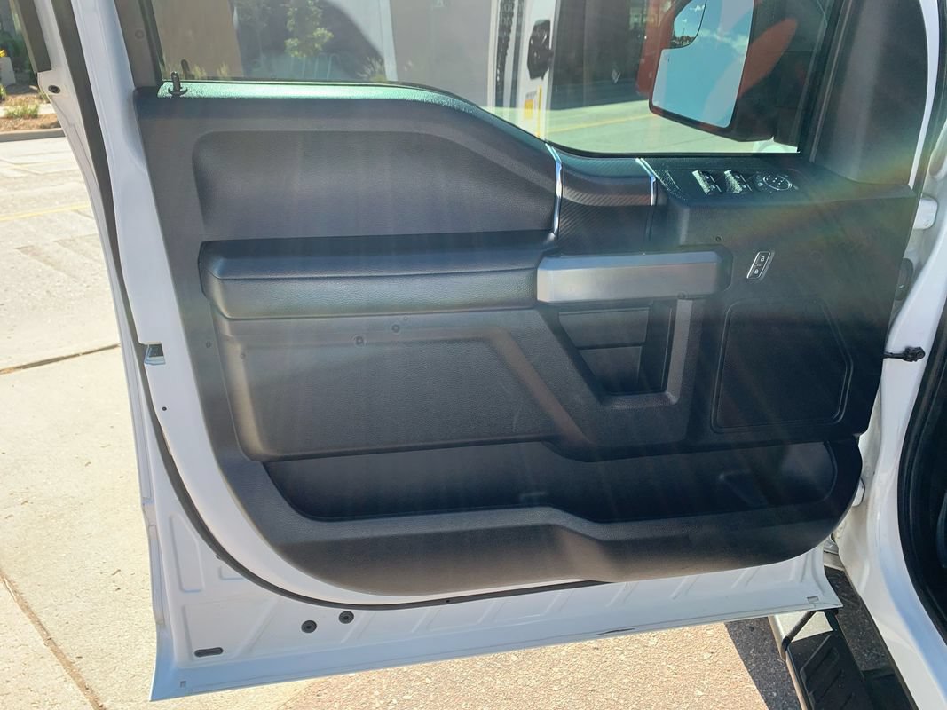 Used 2018 Ford F150 XLT w/ Equipment Group 302A Luxury AWD/4WD image 15