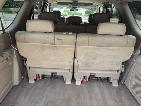 Used 2007 Toyota Sequoia Limited RWD image 10