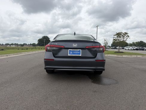 Certified 2022 Honda Civic EX image 5