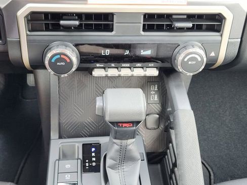 New 2026 Toyota Tacoma TRD Off-Road AWD/4WD image 17