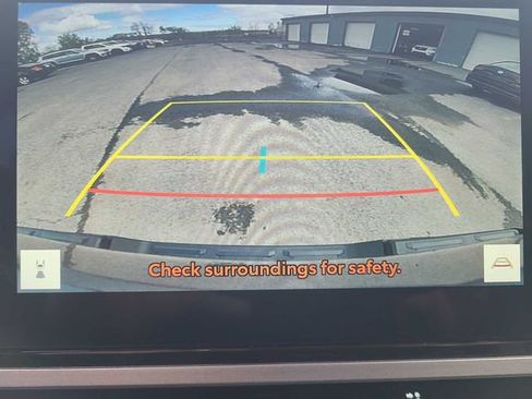 Used 2025 Toyota Tundra SR5 AWD/4WD image 30