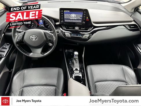 Used 2022 Toyota C-HR Limited image 14