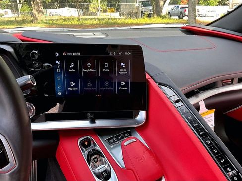 Used 2024 Chevrolet Corvette Stingray Preferred Conv w/ Z51 Performance Package image 8