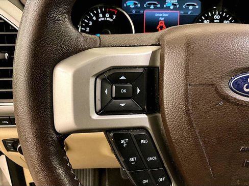 Used 2019 Ford F150 Lariat w/ Equipment Group 502A Luxury image 17